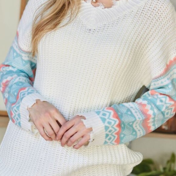 DAVI & DANI PLUS SIZE Boho Distressed White Knit Sweater with Colorful Aztec - Picture 9 of 9
